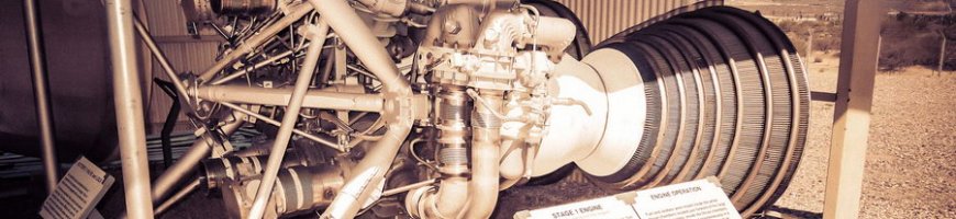 rocket-engines-of-titan-ii-nuclear-missile2